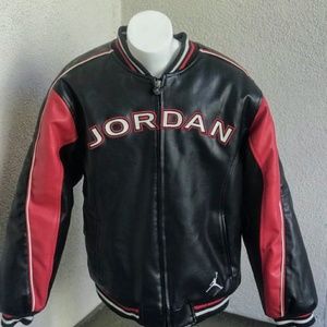 Meet your Posher, Jerry